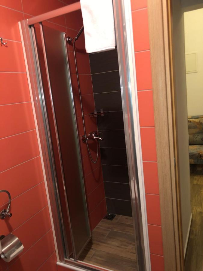 Apartmani Ivana Cres Eksteriør bilde