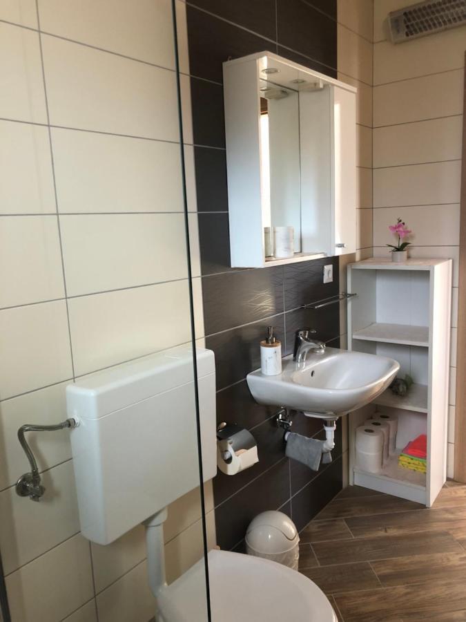 Apartmani Ivana Cres Eksteriør bilde