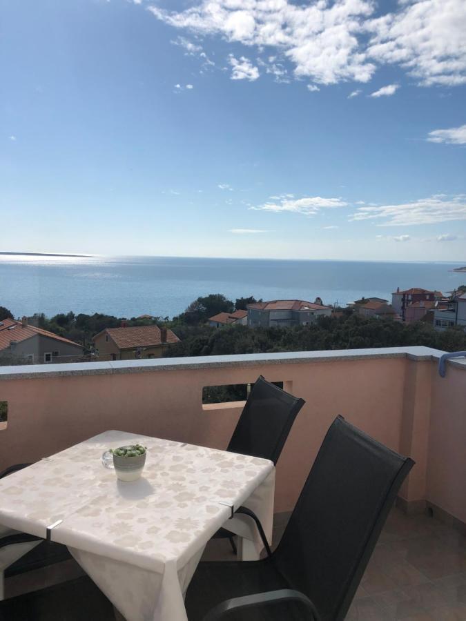 Apartmani Ivana Cres Eksteriør bilde